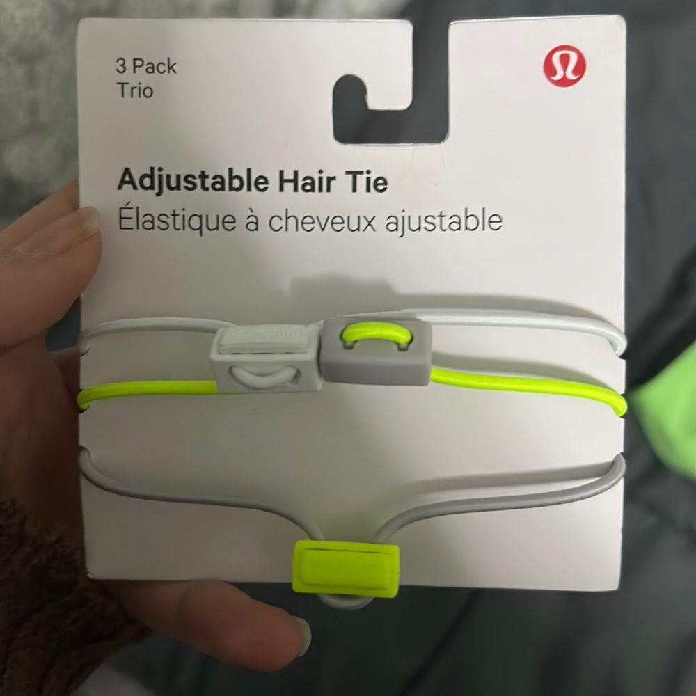 Lululemon adjustable hair tie. 3 pack